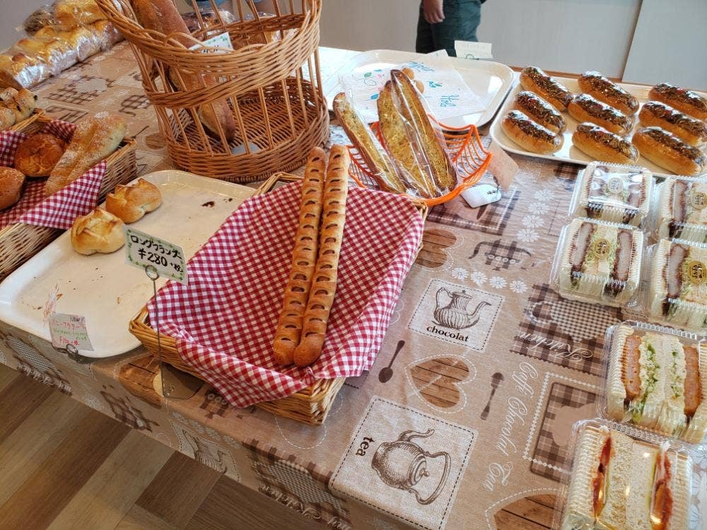 ハンドメイドベーカリー ぶんぶん