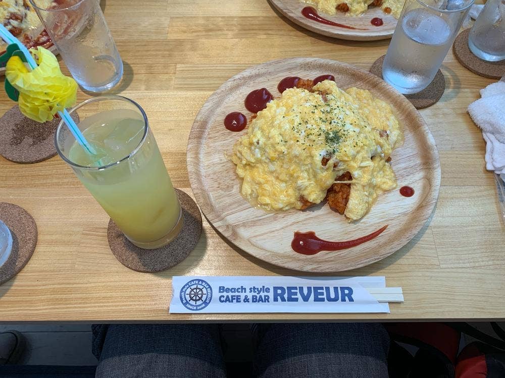 cafe&bar REVEUR