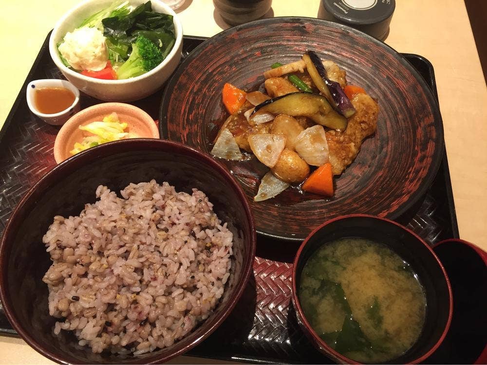 大戸屋ごはん処 京都錦小路店