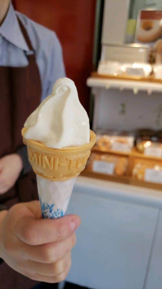 ブルシェ 本店