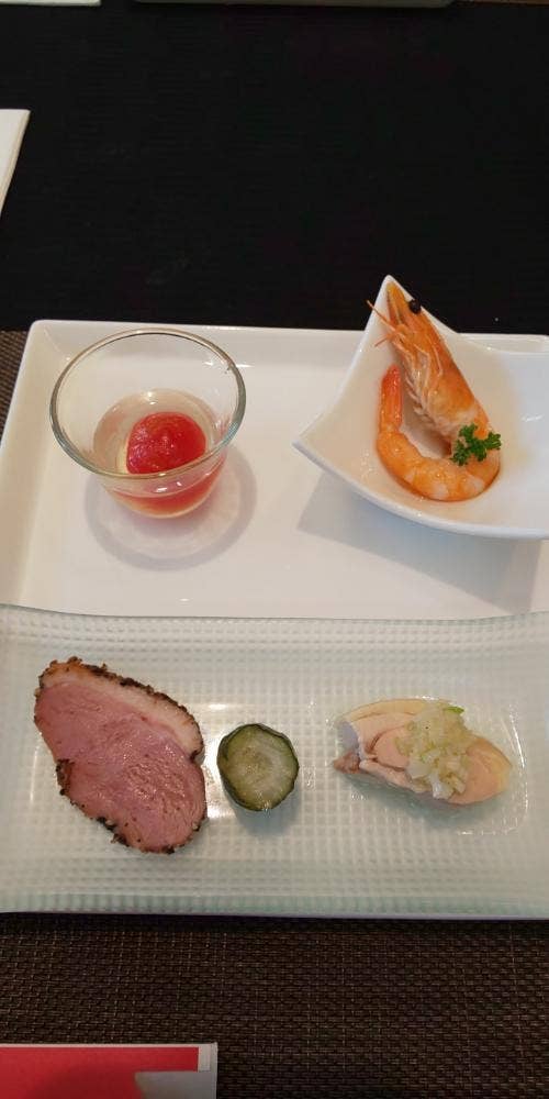 CHINESE RESTAURANT 神龍