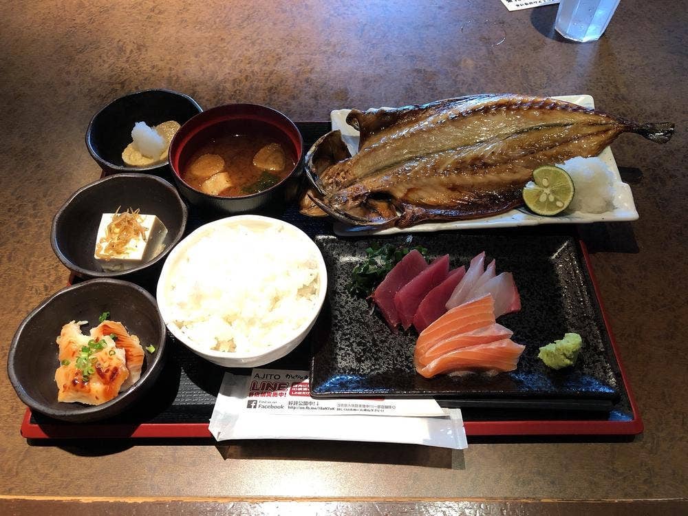 和洋創作・串物・地酒 隠れ家個室AJITO 新横浜店