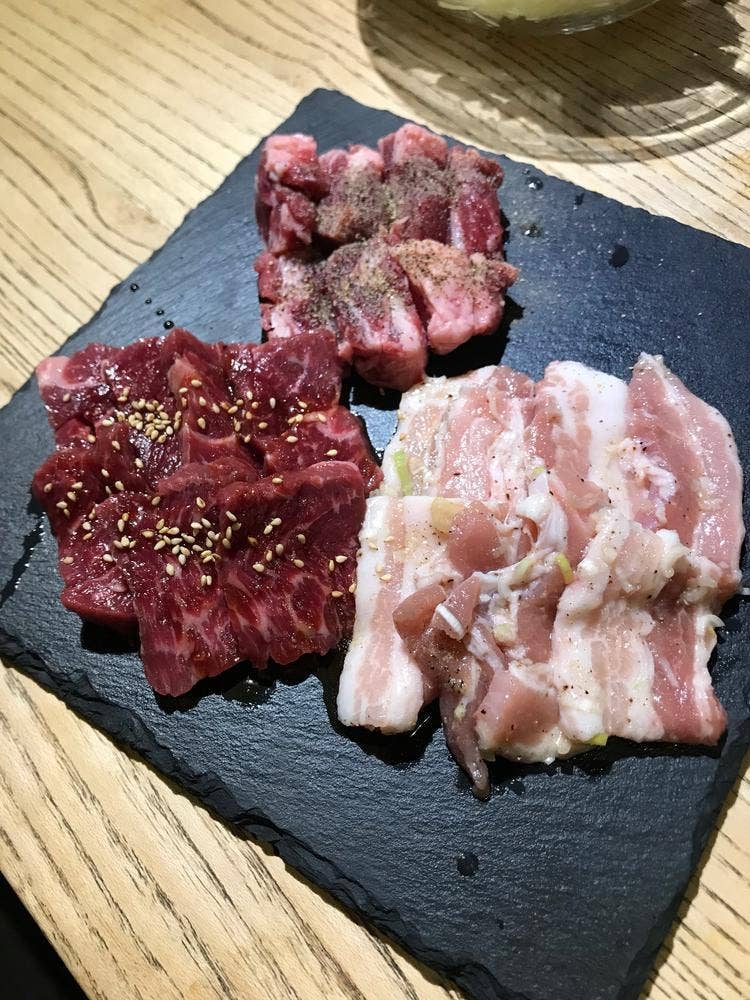 ホルモンダイニング 大黒 佐貫店