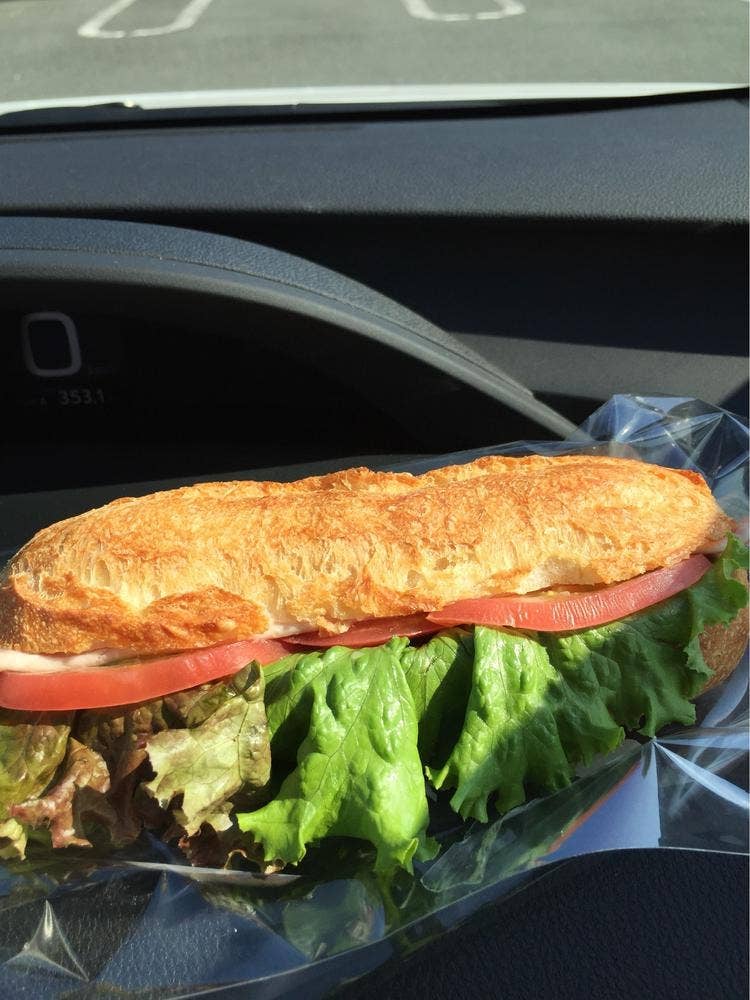 焼きたてパン工房 サラブレッド