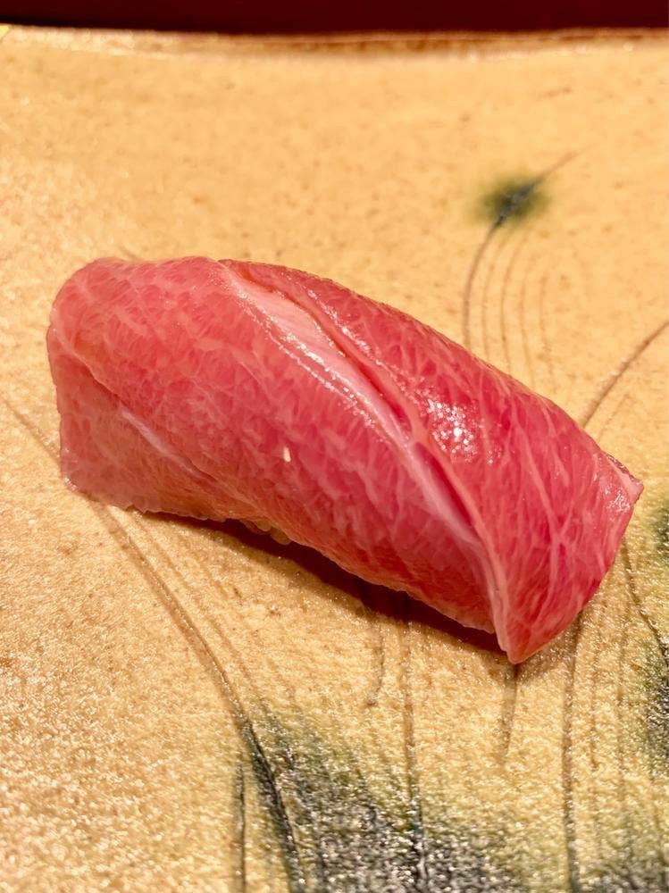 鮨かねさか