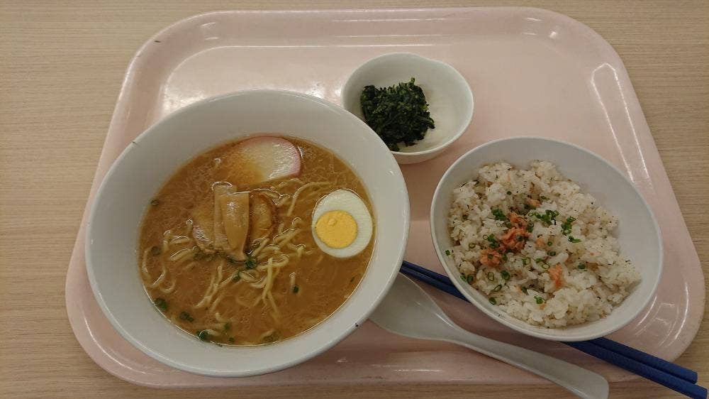 8号館地下1階 伝説の三丁目食堂