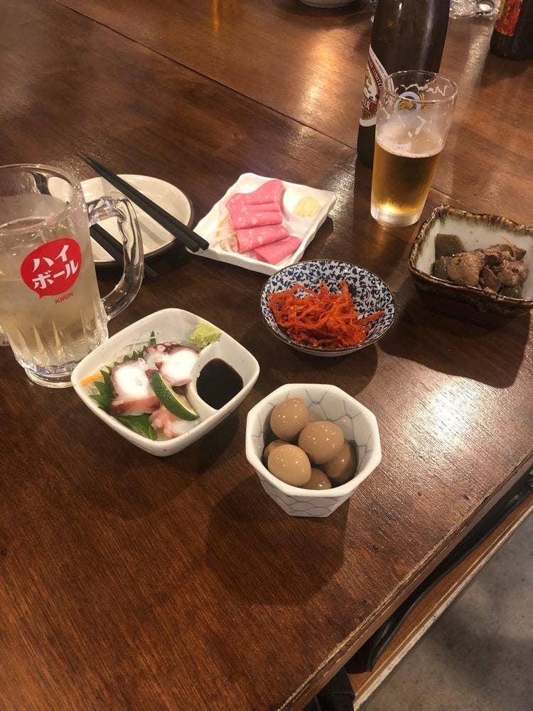 立呑 マルキン酒店