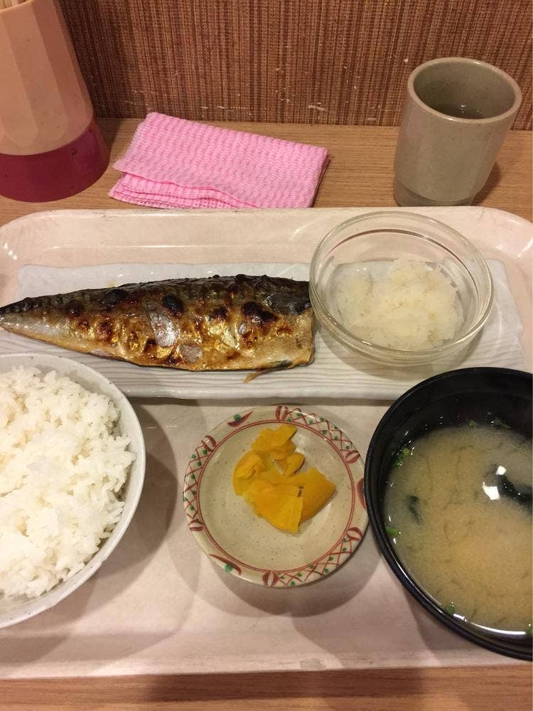 華さん食堂 西港店