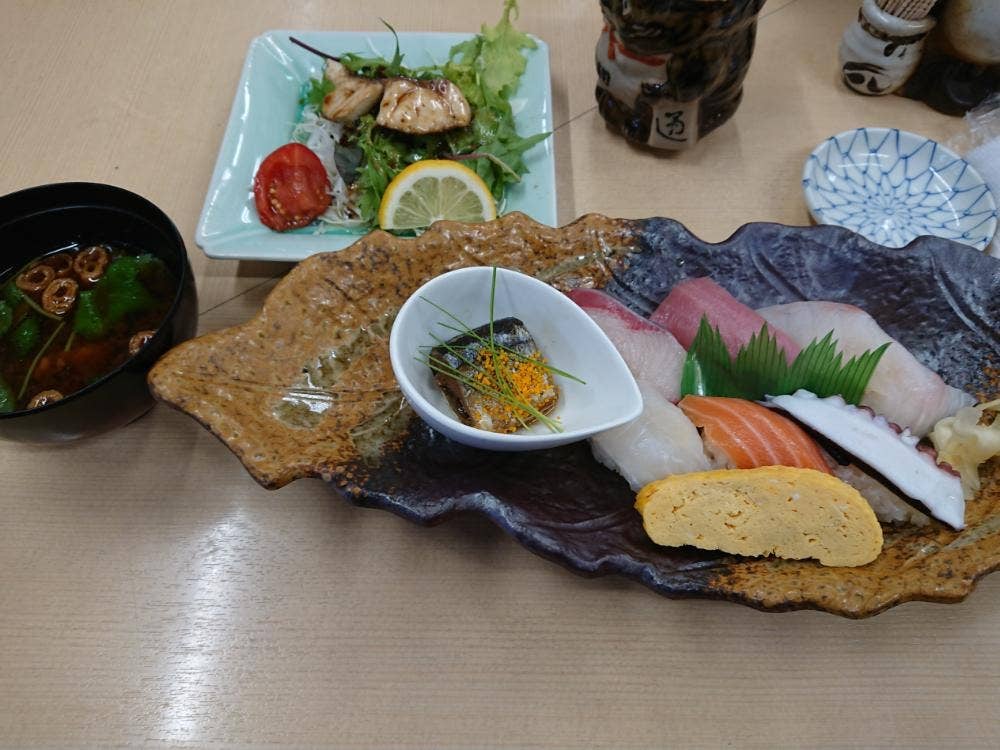 辰巳寿し