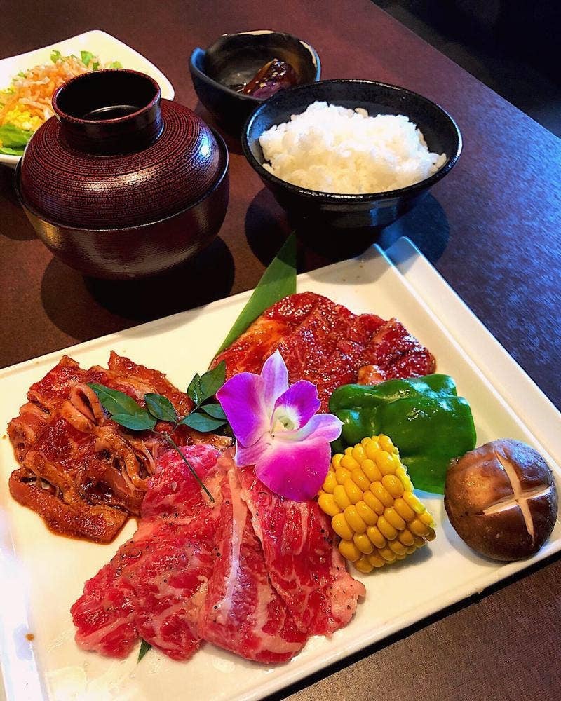 焼肉ダイニング 牛源