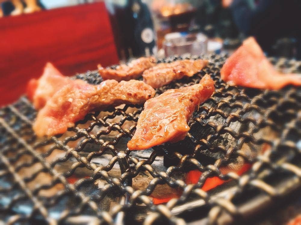 焼肉 とら