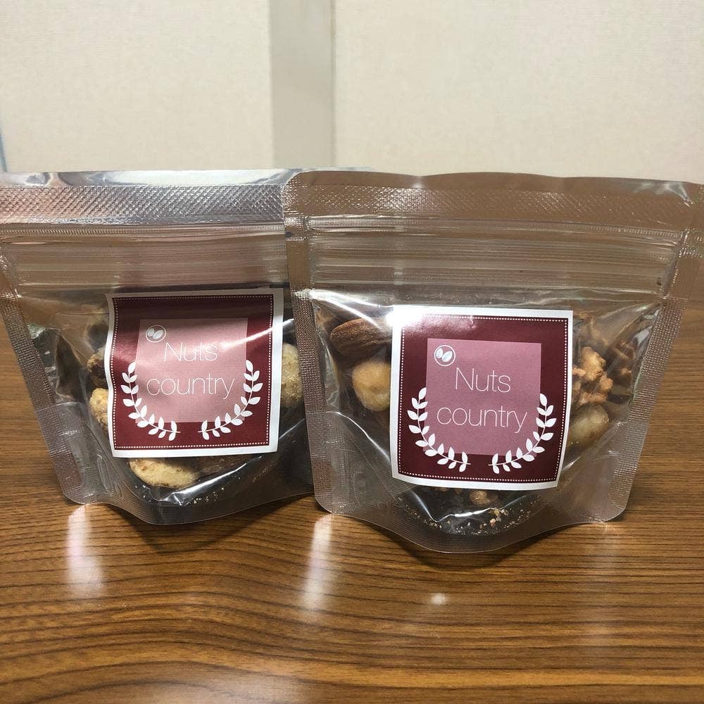 Nuts Country