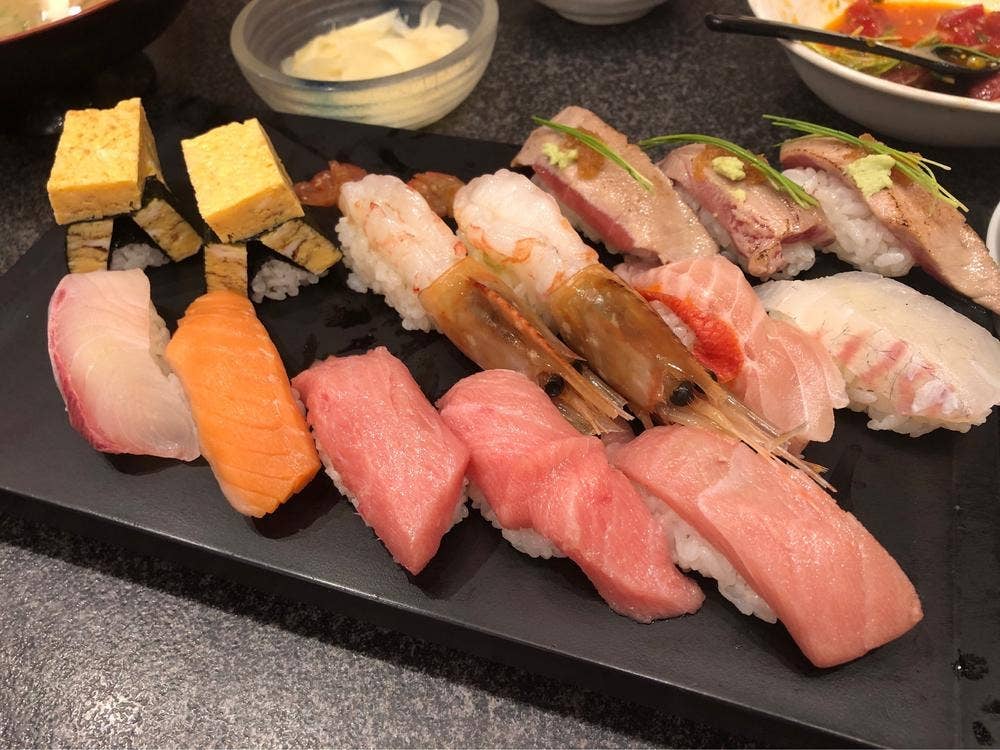 すしざんまい 新宿東口店