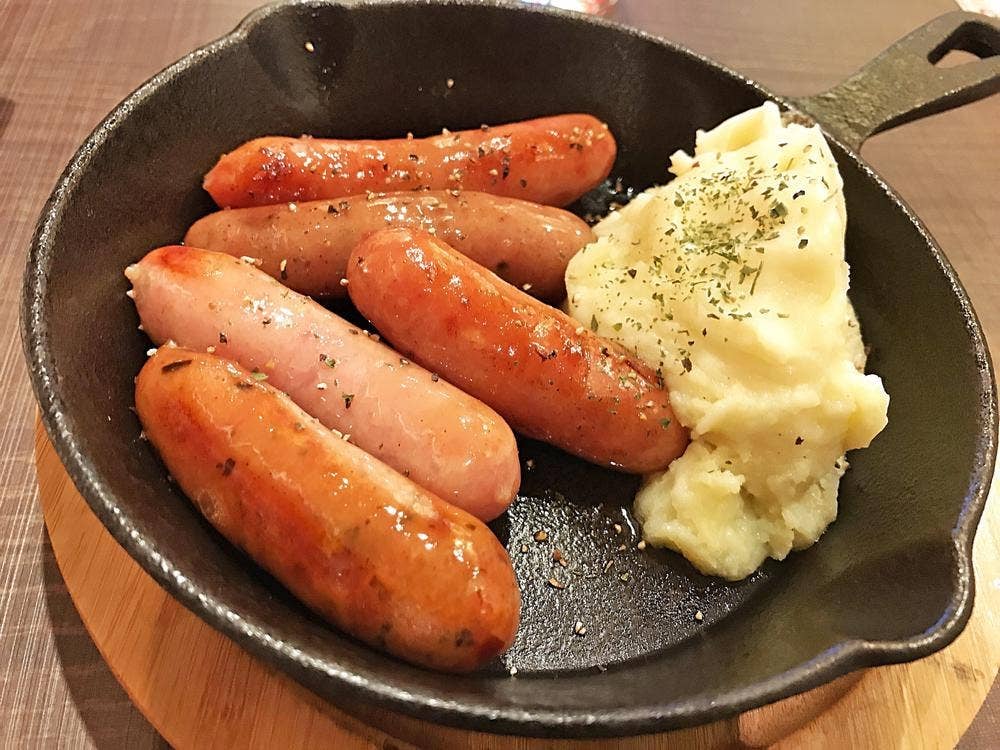 ルーシースタンドダイニング 心斎橋店
