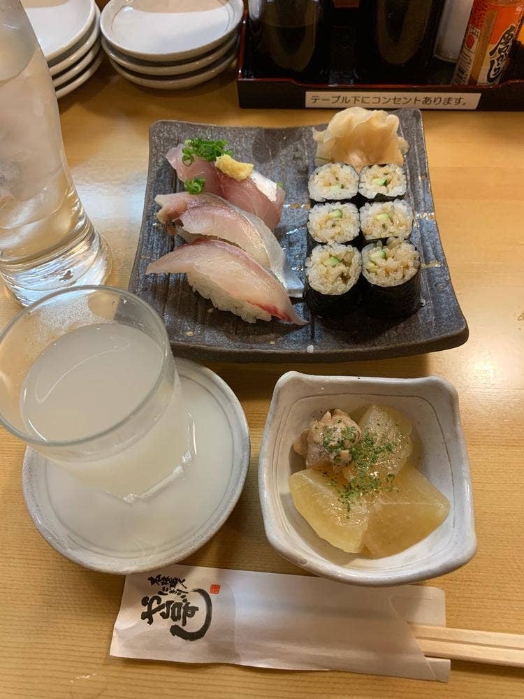 や台ずし 亀井町