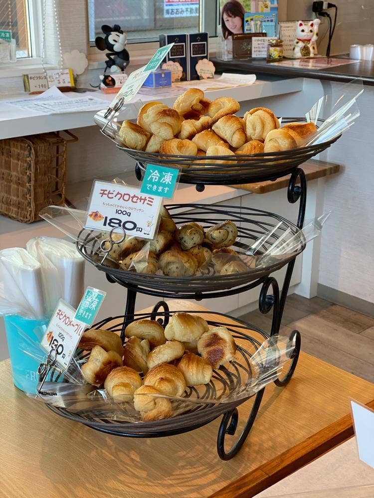 愛家 AIYA BAKERY