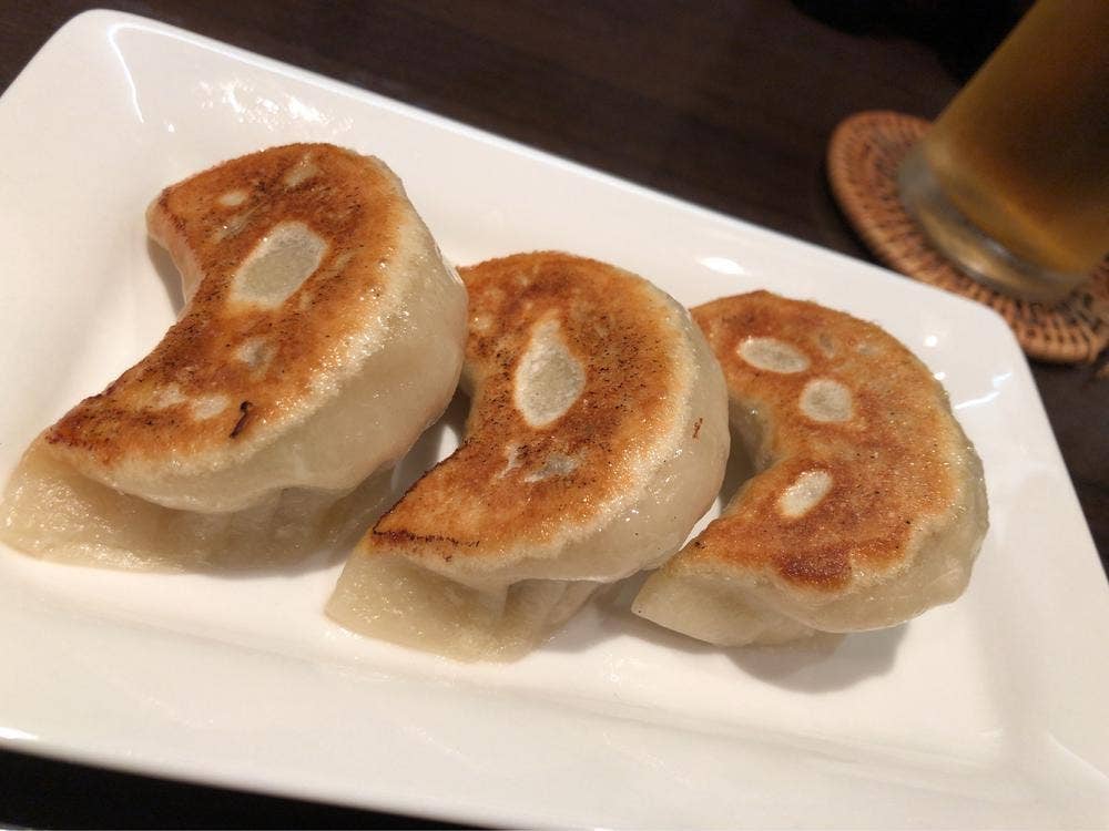 餃子 しくよろ亭