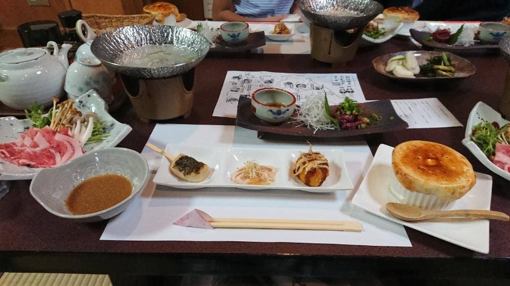 畔上館