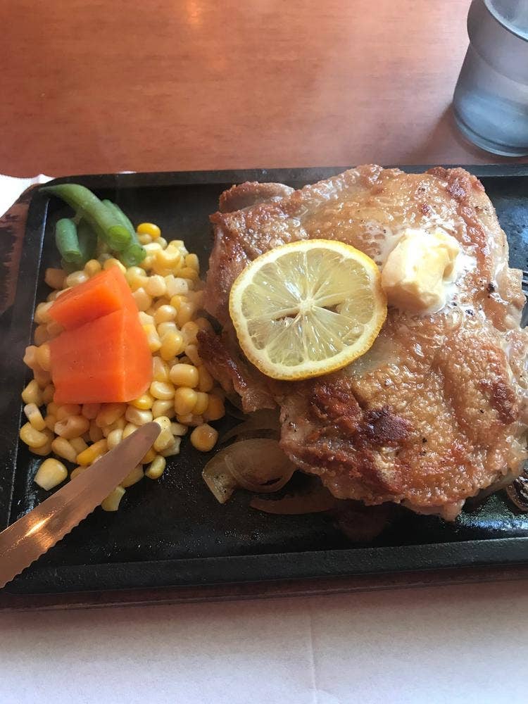 大衆ステーキ チェロキー 黄金町店