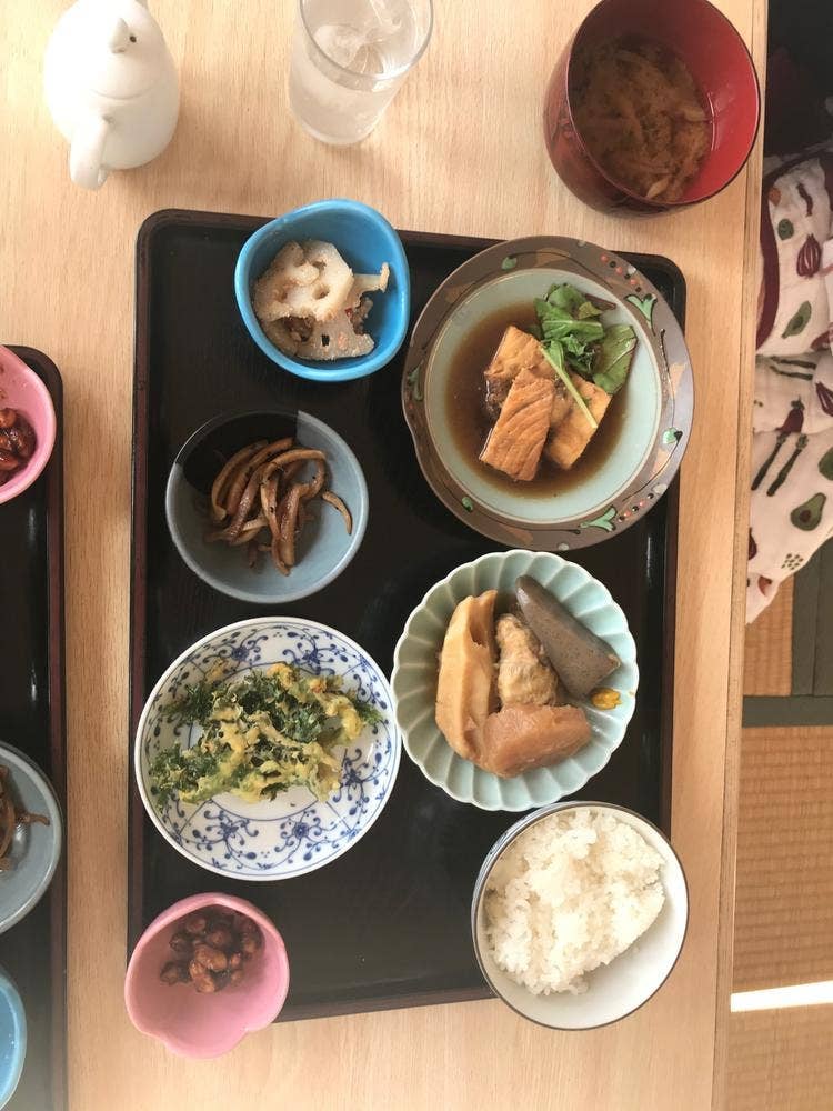 こしえる
