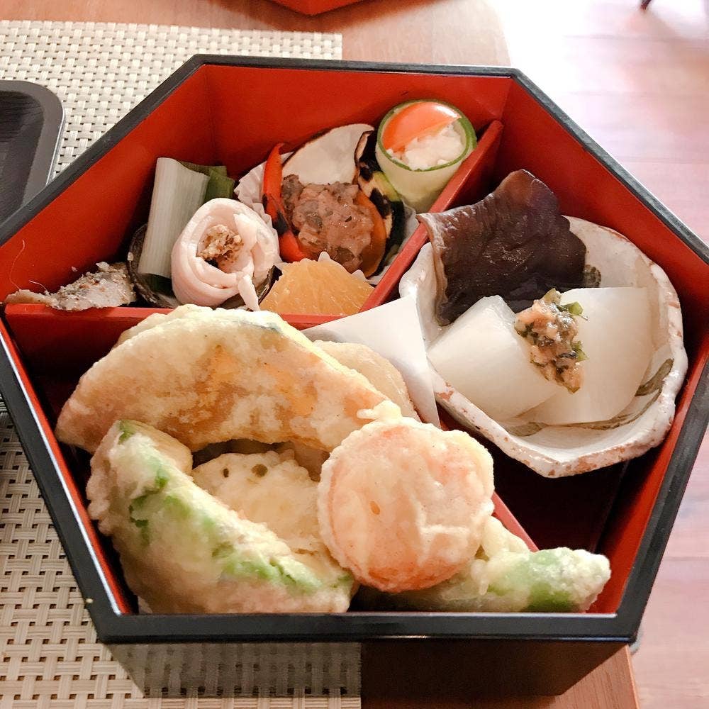 土土カフェ