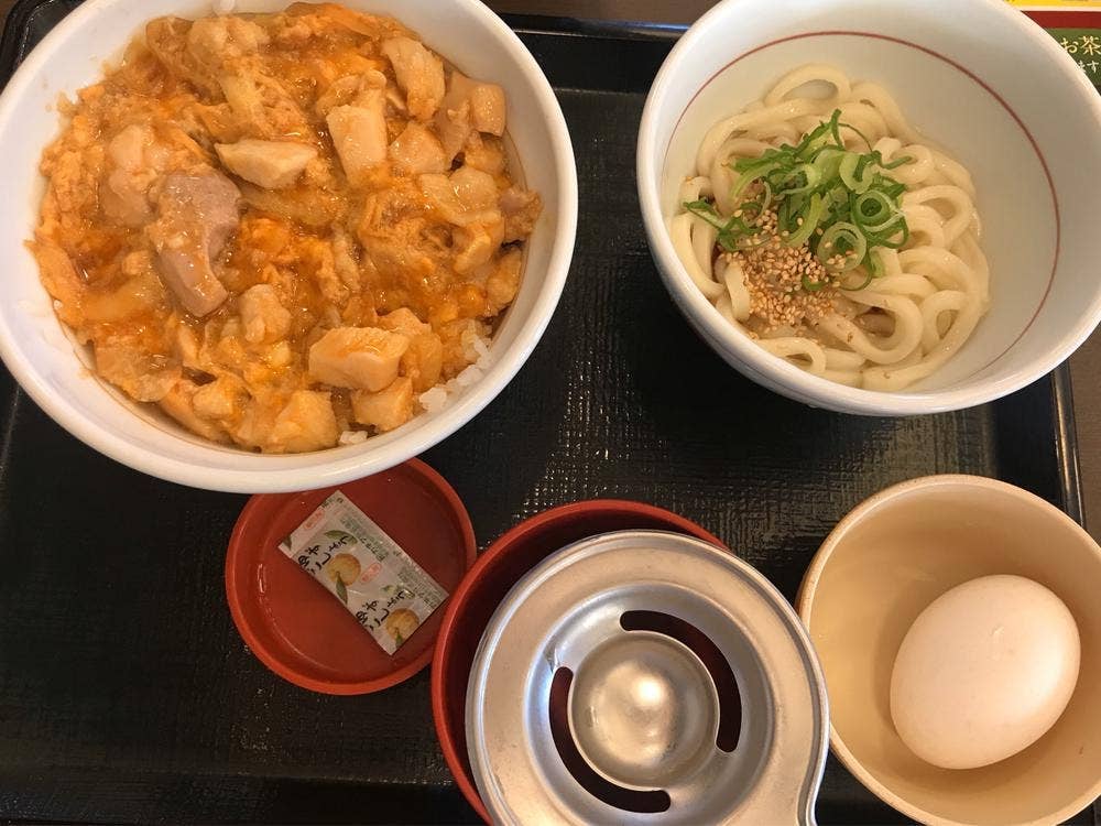 なか卯 平塚南金目店