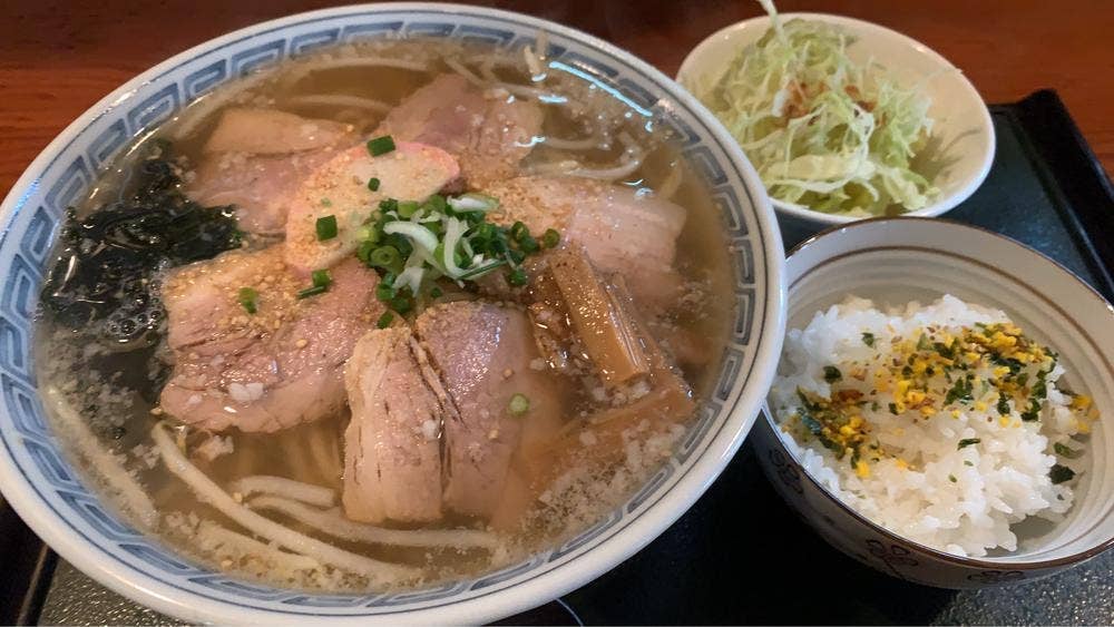 くいてぇや