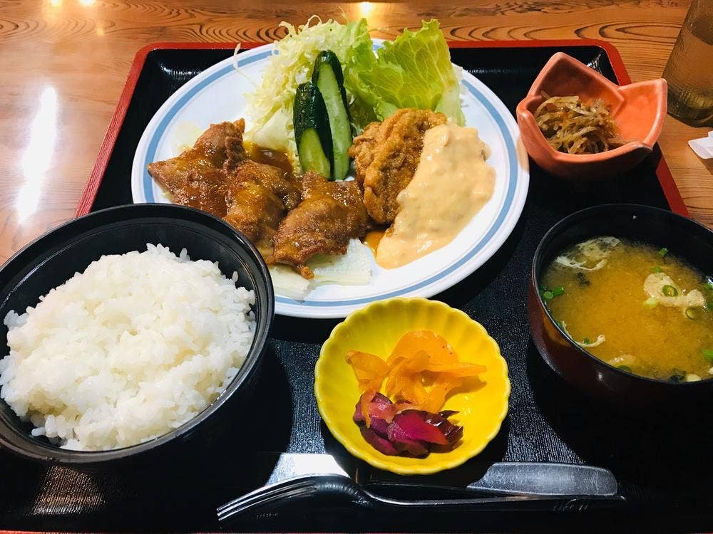お食事処 田舎家