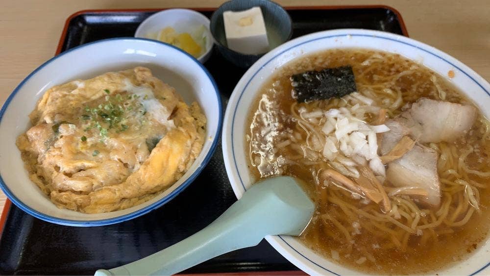 込山食堂