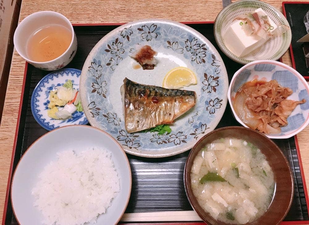 鶴鷹