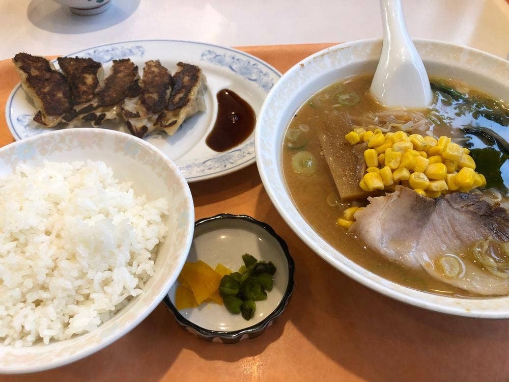 サッポロラーメン21番 ほづみ店