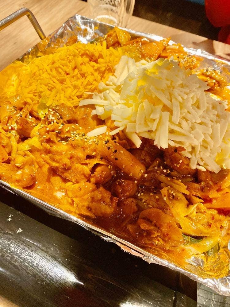 韓国料理&焼肉の名門 豚マダン