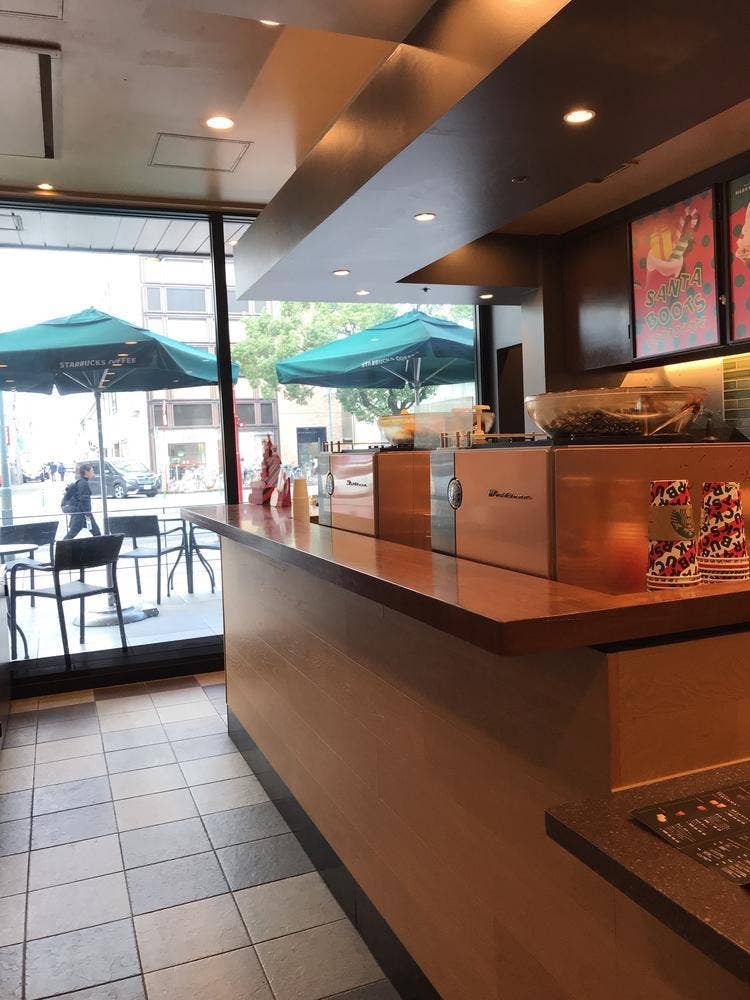 スターバックス コーヒー 宮崎山形屋店