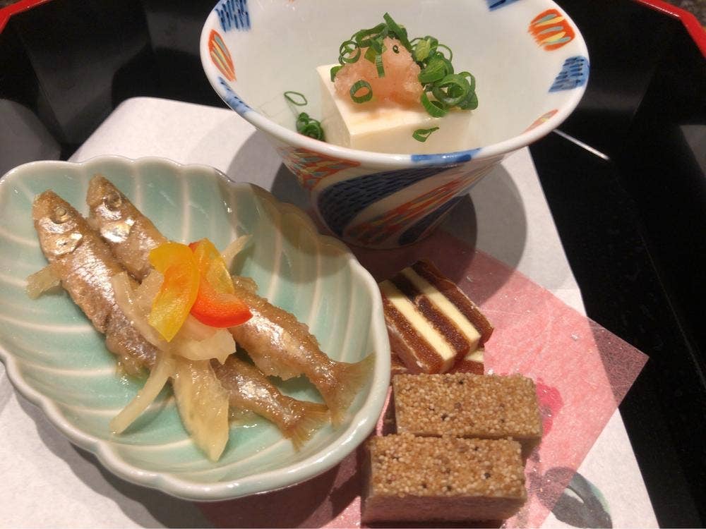 鮨・天麩羅・鉄板焼 羽衣