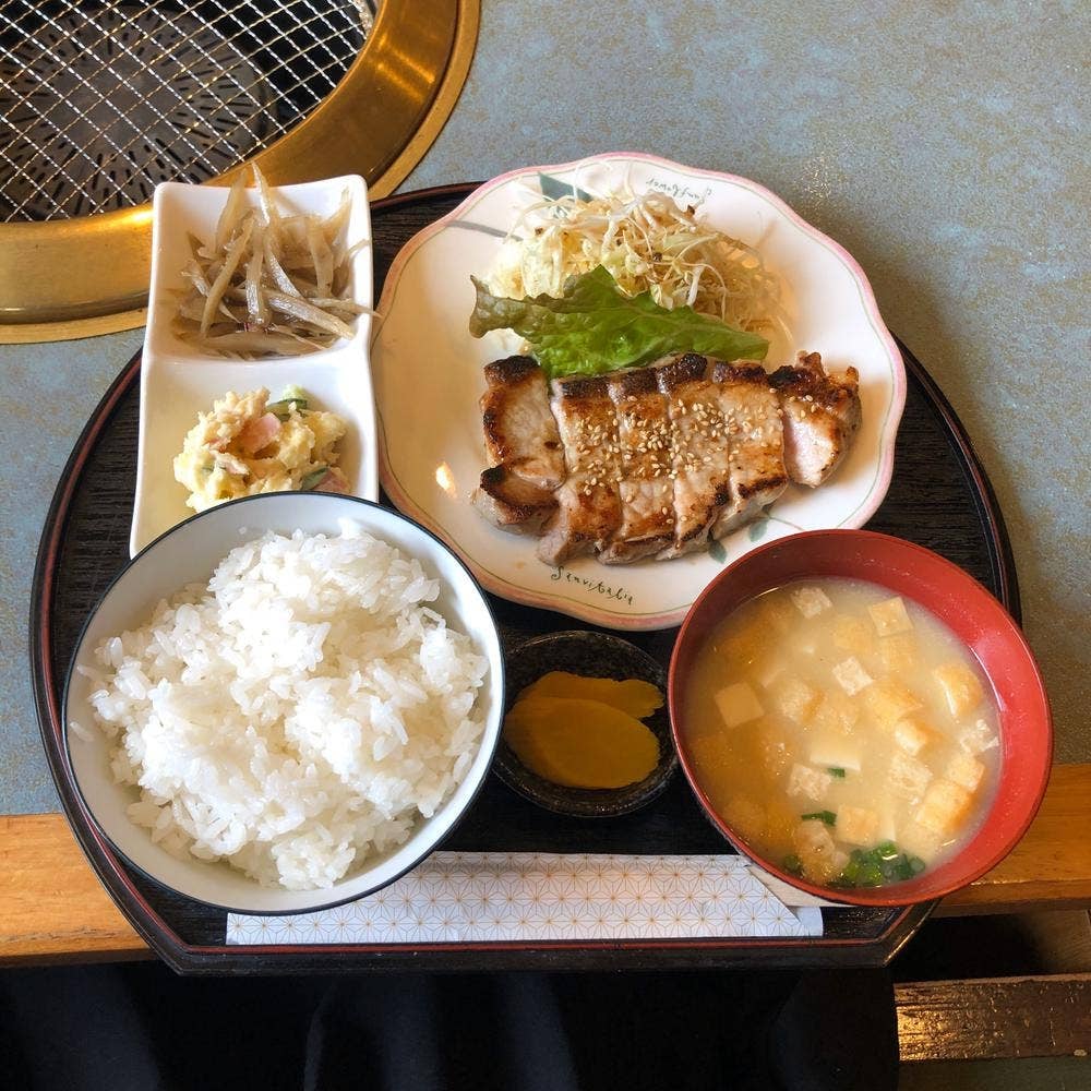 焼肉 友苑