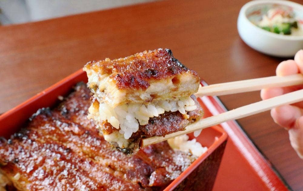 うなぎと和漢膳 都屋