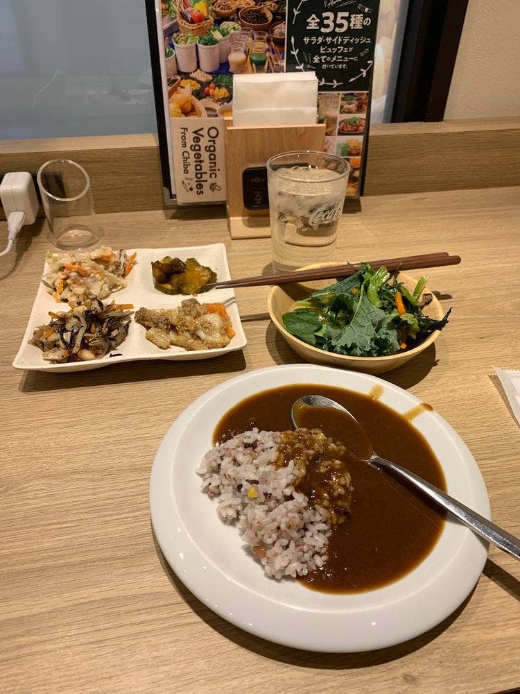 カフェ&ダイニング KinKura プレナ幕張店