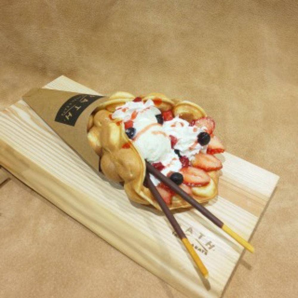 PATH TRAVEL & EATS
