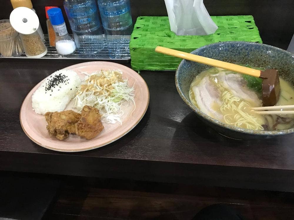 笑豚人