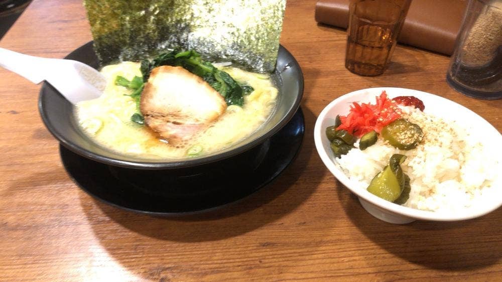 横浜家系ラーメン本郷家