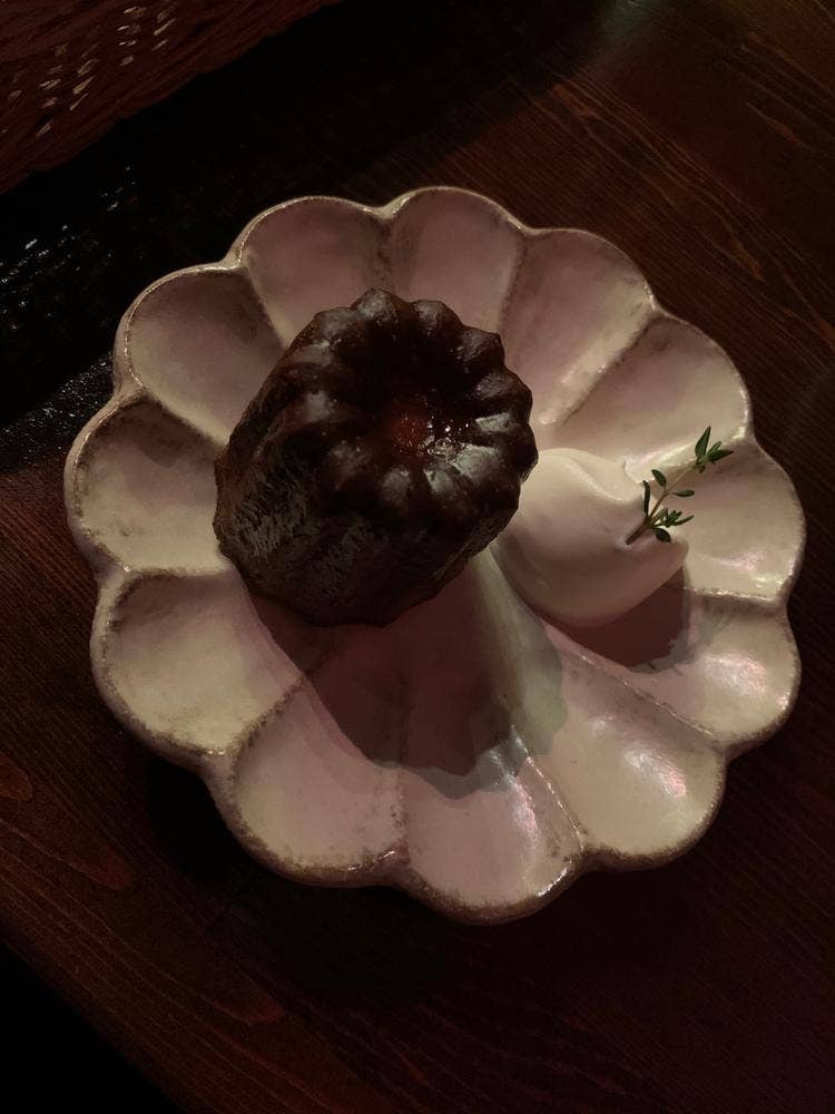 カヌレ