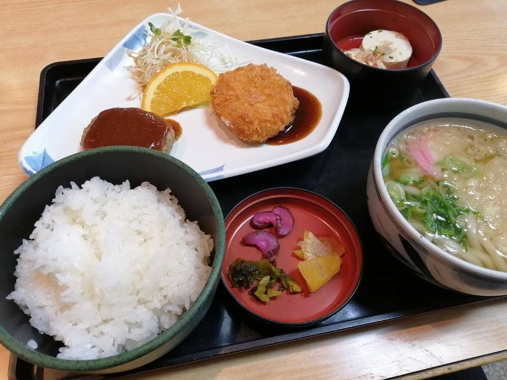麺勝 鞍手店