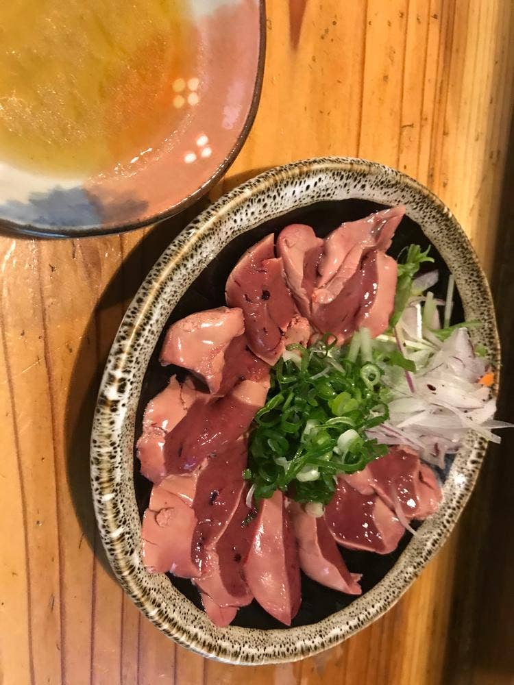鳥やす