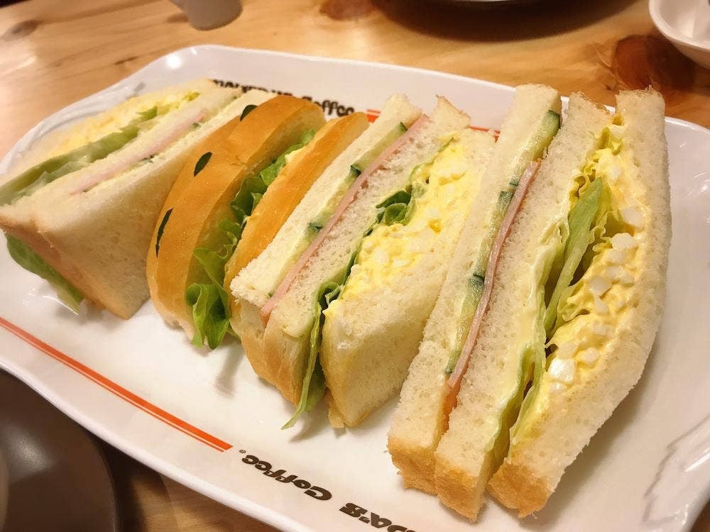 コメダ珈琲店 東雁来店