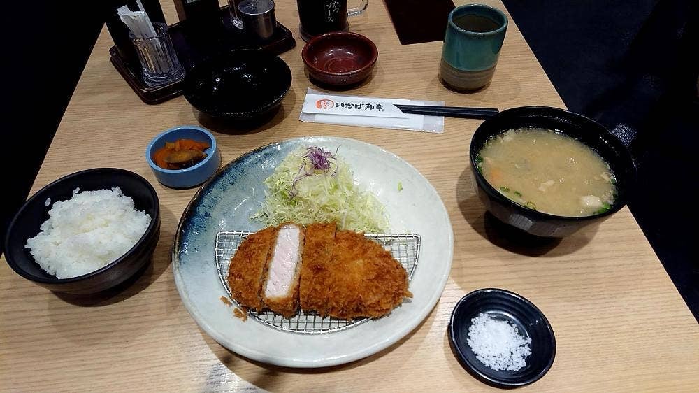 とんかつ いな葉 新越谷店