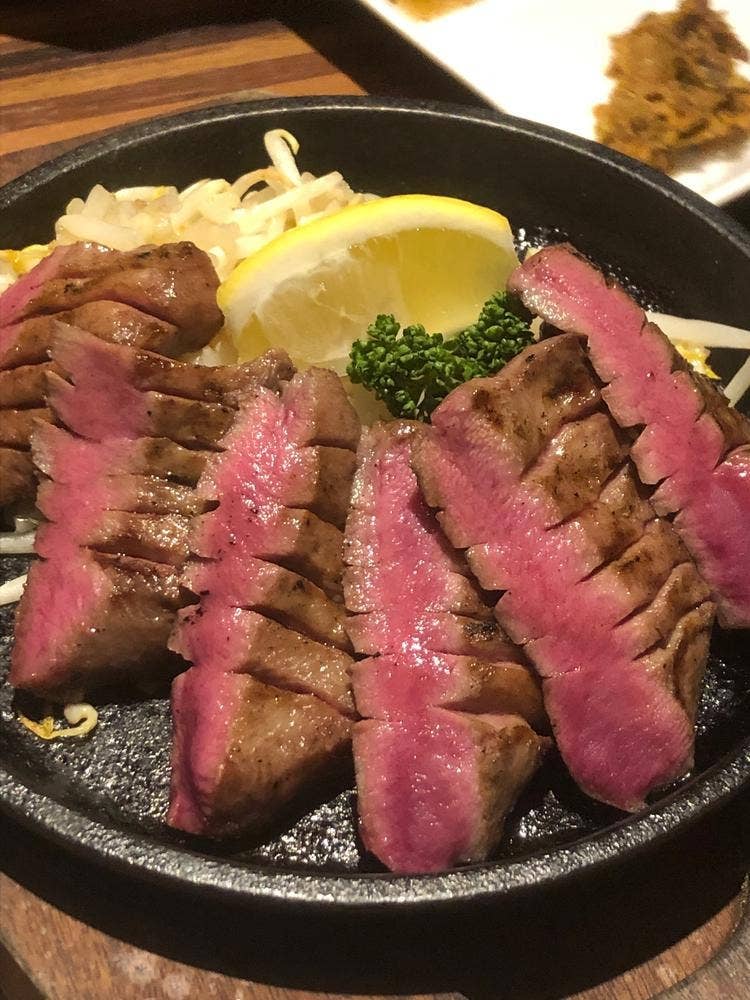 個室で楽しむ牛タンバル FUKAZAWA 大井町