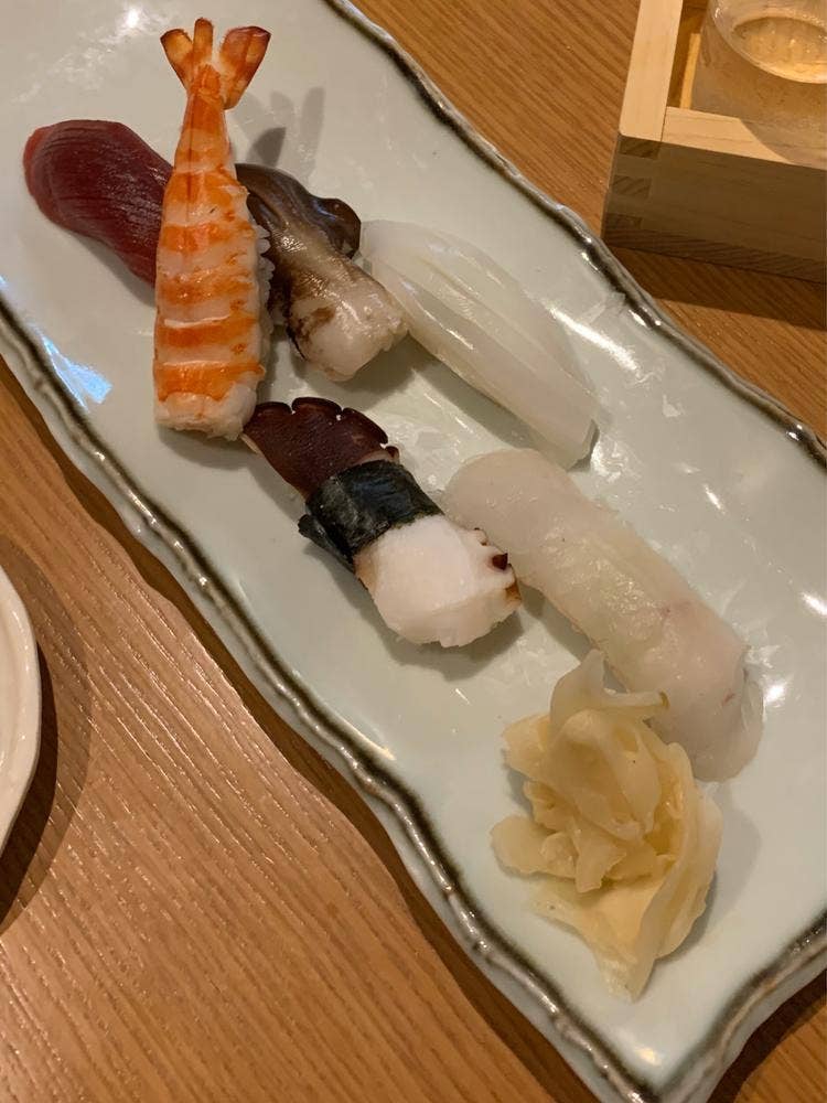マスコミ寿司バー