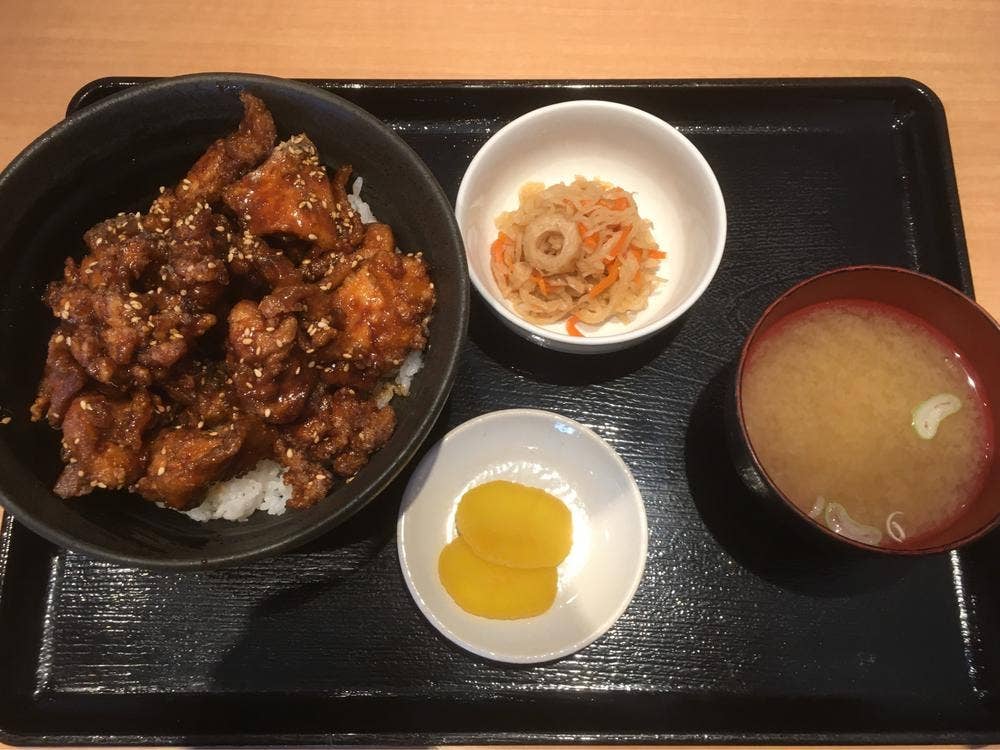 丼どん亭