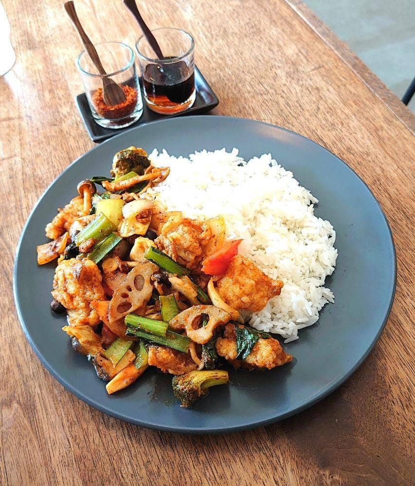 kuriyum thai kitchen