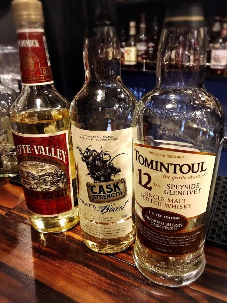 Whisky Shot BAR 23